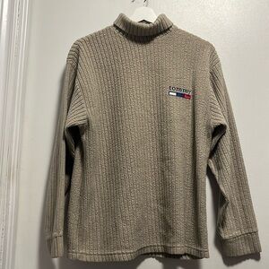 Medium Tommy Hilfiger turtleneck sweater